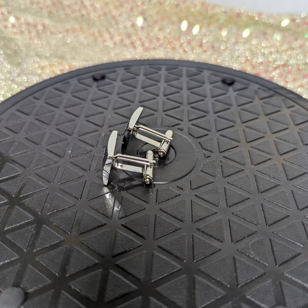 Cufflinks - Picture 4 of 5